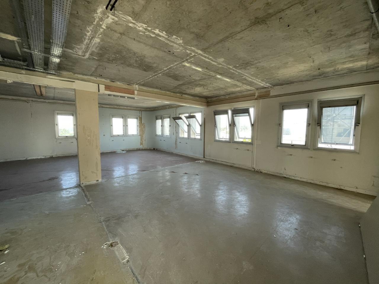Bureau La Ville aux Dames 1207m² Location bureau La Ville aux Dames Indre-et-Loire OLBUR2424109 13
